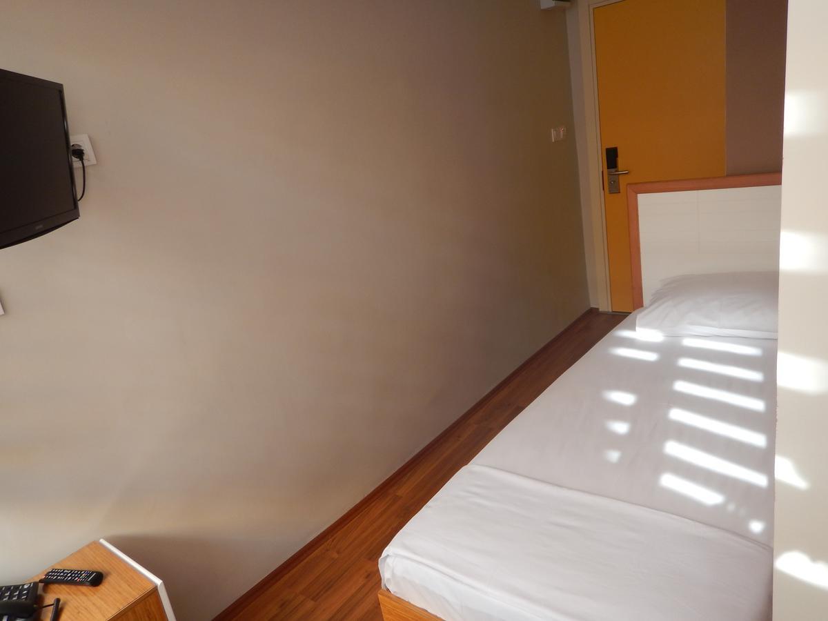 Ipek Hotel Balıkesir Kültér fotó